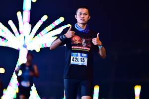 BIB: 420
                            <button type="button" onclick="openModal(17513900)" class="btn btn-primary btn-sm float-right btn-popup" data-toggle="modal" data-target=".modal-high-quality">
                        <i class="fas fa-shopping-cart"></i> Add to Cart
                    </button>
                                            <button type="button" onclick="isThisMe(17513900, true)" class="btn btn-success btn-sm float-right btn-popup btn-isme hidden" data-toggle="tooltip" data-placement="bottom" title="นี่คือรูปของคุณใช่ไหม คลิกที่นี่เพื่อเอาเข้าอัลบั้ม">
                        <i class="fas fa-plus"></i> Add to album
                    </button>
                    <button type="button" onclick="isThisMe(17513900, false)" class="btn btn-warning btn-sm float-right btn-popup btn-isnotme hidden">
                        <i class="fas fa-ban"></i> Remove from album
                    </button>