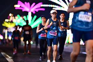 BIB: 44262
                            <button type="button" onclick="openModal(17511124)" class="btn btn-primary btn-sm float-right btn-popup" data-toggle="modal" data-target=".modal-high-quality">
                        <i class="fas fa-shopping-cart"></i> Add to Cart
                    </button>
                                            <button type="button" onclick="isThisMe(17511124, true)" class="btn btn-success btn-sm float-right btn-popup btn-isme hidden" data-toggle="tooltip" data-placement="bottom" title="นี่คือรูปของคุณใช่ไหม คลิกที่นี่เพื่อเอาเข้าอัลบั้ม">
                        <i class="fas fa-plus"></i> Add to album
                    </button>
                    <button type="button" onclick="isThisMe(17511124, false)" class="btn btn-warning btn-sm float-right btn-popup btn-isnotme hidden">
                        <i class="fas fa-ban"></i> Remove from album
                    </button>