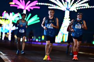 BIB: 43274, 12755, 41017
                            <button type="button" onclick="openModal(17514894)" class="btn btn-primary btn-sm float-right btn-popup" data-toggle="modal" data-target=".modal-high-quality">
                        <i class="fas fa-shopping-cart"></i> Add to Cart
                    </button>
                                            <button type="button" onclick="isThisMe(17514894, true)" class="btn btn-success btn-sm float-right btn-popup btn-isme hidden" data-toggle="tooltip" data-placement="bottom" title="นี่คือรูปของคุณใช่ไหม คลิกที่นี่เพื่อเอาเข้าอัลบั้ม">
                        <i class="fas fa-plus"></i> Add to album
                    </button>
                    <button type="button" onclick="isThisMe(17514894, false)" class="btn btn-warning btn-sm float-right btn-popup btn-isnotme hidden">
                        <i class="fas fa-ban"></i> Remove from album
                    </button>