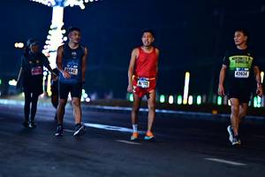 BIB: 42034, 0642, 4152
                            <button type="button" onclick="openModal(17515417)" class="btn btn-primary btn-sm float-right btn-popup" data-toggle="modal" data-target=".modal-high-quality">
                        <i class="fas fa-shopping-cart"></i> Add to Cart
                    </button>
                                            <button type="button" onclick="isThisMe(17515417, true)" class="btn btn-success btn-sm float-right btn-popup btn-isme hidden" data-toggle="tooltip" data-placement="bottom" title="นี่คือรูปของคุณใช่ไหม คลิกที่นี่เพื่อเอาเข้าอัลบั้ม">
                        <i class="fas fa-plus"></i> Add to album
                    </button>
                    <button type="button" onclick="isThisMe(17515417, false)" class="btn btn-warning btn-sm float-right btn-popup btn-isnotme hidden">
                        <i class="fas fa-ban"></i> Remove from album
                    </button>
