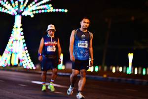BIB: 90401, 41526
                            <button type="button" onclick="openModal(18122333)" class="btn btn-primary btn-sm float-right btn-popup" data-toggle="modal" data-target=".modal-high-quality">
                        <i class="fas fa-shopping-cart"></i> Add to Cart
                    </button>
                                            <button type="button" onclick="isThisMe(18122333, true)" class="btn btn-success btn-sm float-right btn-popup btn-isme hidden" data-toggle="tooltip" data-placement="bottom" title="นี่คือรูปของคุณใช่ไหม คลิกที่นี่เพื่อเอาเข้าอัลบั้ม">
                        <i class="fas fa-plus"></i> Add to album
                    </button>
                    <button type="button" onclick="isThisMe(18122333, false)" class="btn btn-warning btn-sm float-right btn-popup btn-isnotme hidden">
                        <i class="fas fa-ban"></i> Remove from album
                    </button>