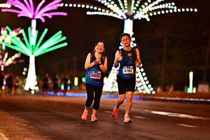 BIB: 41184, 44542
                            <button type="button" onclick="openModal(18120693)" class="btn btn-primary btn-sm float-right btn-popup" data-toggle="modal" data-target=".modal-high-quality">
                        <i class="fas fa-shopping-cart"></i> Add to Cart
                    </button>
                                            <button type="button" onclick="isThisMe(18120693, true)" class="btn btn-success btn-sm float-right btn-popup btn-isme hidden" data-toggle="tooltip" data-placement="bottom" title="นี่คือรูปของคุณใช่ไหม คลิกที่นี่เพื่อเอาเข้าอัลบั้ม">
                        <i class="fas fa-plus"></i> Add to album
                    </button>
                    <button type="button" onclick="isThisMe(18120693, false)" class="btn btn-warning btn-sm float-right btn-popup btn-isnotme hidden">
                        <i class="fas fa-ban"></i> Remove from album
                    </button>