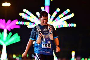BIB: 43062
                            <button type="button" onclick="openModal(18122256)" class="btn btn-primary btn-sm float-right btn-popup" data-toggle="modal" data-target=".modal-high-quality">
                        <i class="fas fa-shopping-cart"></i> Add to Cart
                    </button>
                                            <button type="button" onclick="isThisMe(18122256, true)" class="btn btn-success btn-sm float-right btn-popup btn-isme hidden" data-toggle="tooltip" data-placement="bottom" title="นี่คือรูปของคุณใช่ไหม คลิกที่นี่เพื่อเอาเข้าอัลบั้ม">
                        <i class="fas fa-plus"></i> Add to album
                    </button>
                    <button type="button" onclick="isThisMe(18122256, false)" class="btn btn-warning btn-sm float-right btn-popup btn-isnotme hidden">
                        <i class="fas fa-ban"></i> Remove from album
                    </button>