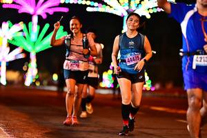 BIB: 44475, 421
                            <button type="button" onclick="openModal(18119896)" class="btn btn-primary btn-sm float-right btn-popup" data-toggle="modal" data-target=".modal-high-quality">
                        <i class="fas fa-shopping-cart"></i> Add to Cart
                    </button>
                                            <button type="button" onclick="isThisMe(18119896, true)" class="btn btn-success btn-sm float-right btn-popup btn-isme hidden" data-toggle="tooltip" data-placement="bottom" title="นี่คือรูปของคุณใช่ไหม คลิกที่นี่เพื่อเอาเข้าอัลบั้ม">
                        <i class="fas fa-plus"></i> Add to album
                    </button>
                    <button type="button" onclick="isThisMe(18119896, false)" class="btn btn-warning btn-sm float-right btn-popup btn-isnotme hidden">
                        <i class="fas fa-ban"></i> Remove from album
                    </button>