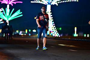 BIB: 431
                            <button type="button" onclick="openModal(18124245)" class="btn btn-primary btn-sm float-right btn-popup" data-toggle="modal" data-target=".modal-high-quality">
                        <i class="fas fa-shopping-cart"></i> Add to Cart
                    </button>
                                            <button type="button" onclick="isThisMe(18124245, true)" class="btn btn-success btn-sm float-right btn-popup btn-isme hidden" data-toggle="tooltip" data-placement="bottom" title="นี่คือรูปของคุณใช่ไหม คลิกที่นี่เพื่อเอาเข้าอัลบั้ม">
                        <i class="fas fa-plus"></i> Add to album
                    </button>
                    <button type="button" onclick="isThisMe(18124245, false)" class="btn btn-warning btn-sm float-right btn-popup btn-isnotme hidden">
                        <i class="fas fa-ban"></i> Remove from album
                    </button>