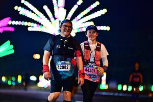 BIB: 42882, 44501
                            <button type="button" onclick="openModal(18122137)" class="btn btn-primary btn-sm float-right btn-popup" data-toggle="modal" data-target=".modal-high-quality">
                        <i class="fas fa-shopping-cart"></i> Add to Cart
                    </button>
                                            <button type="button" onclick="isThisMe(18122137, true)" class="btn btn-success btn-sm float-right btn-popup btn-isme hidden" data-toggle="tooltip" data-placement="bottom" title="นี่คือรูปของคุณใช่ไหม คลิกที่นี่เพื่อเอาเข้าอัลบั้ม">
                        <i class="fas fa-plus"></i> Add to album
                    </button>
                    <button type="button" onclick="isThisMe(18122137, false)" class="btn btn-warning btn-sm float-right btn-popup btn-isnotme hidden">
                        <i class="fas fa-ban"></i> Remove from album
                    </button>