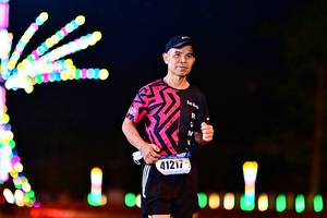BIB: 41217
                            <button type="button" onclick="openModal(18122983)" class="btn btn-primary btn-sm float-right btn-popup" data-toggle="modal" data-target=".modal-high-quality">
                        <i class="fas fa-shopping-cart"></i> Add to Cart
                    </button>
                                            <button type="button" onclick="isThisMe(18122983, true)" class="btn btn-success btn-sm float-right btn-popup btn-isme hidden" data-toggle="tooltip" data-placement="bottom" title="นี่คือรูปของคุณใช่ไหม คลิกที่นี่เพื่อเอาเข้าอัลบั้ม">
                        <i class="fas fa-plus"></i> Add to album
                    </button>
                    <button type="button" onclick="isThisMe(18122983, false)" class="btn btn-warning btn-sm float-right btn-popup btn-isnotme hidden">
                        <i class="fas fa-ban"></i> Remove from album
                    </button>