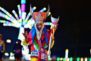 BIB: 42818
                            <button type="button" onclick="openModal(18124292)" class="btn btn-primary btn-sm float-right btn-popup" data-toggle="modal" data-target=".modal-high-quality">
                        <i class="fas fa-shopping-cart"></i> Add to Cart
                    </button>
                                            <button type="button" onclick="isThisMe(18124292, true)" class="btn btn-success btn-sm float-right btn-popup btn-isme hidden" data-toggle="tooltip" data-placement="bottom" title="นี่คือรูปของคุณใช่ไหม คลิกที่นี่เพื่อเอาเข้าอัลบั้ม">
                        <i class="fas fa-plus"></i> Add to album
                    </button>
                    <button type="button" onclick="isThisMe(18124292, false)" class="btn btn-warning btn-sm float-right btn-popup btn-isnotme hidden">
                        <i class="fas fa-ban"></i> Remove from album
                    </button>