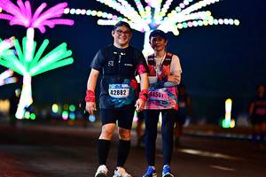 BIB: 42882, 44501
                            <button type="button" onclick="openModal(18122127)" class="btn btn-primary btn-sm float-right btn-popup" data-toggle="modal" data-target=".modal-high-quality">
                        <i class="fas fa-shopping-cart"></i> Add to Cart
                    </button>
                                            <button type="button" onclick="isThisMe(18122127, true)" class="btn btn-success btn-sm float-right btn-popup btn-isme hidden" data-toggle="tooltip" data-placement="bottom" title="นี่คือรูปของคุณใช่ไหม คลิกที่นี่เพื่อเอาเข้าอัลบั้ม">
                        <i class="fas fa-plus"></i> Add to album
                    </button>
                    <button type="button" onclick="isThisMe(18122127, false)" class="btn btn-warning btn-sm float-right btn-popup btn-isnotme hidden">
                        <i class="fas fa-ban"></i> Remove from album
                    </button>