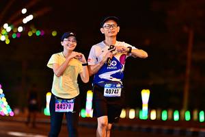 BIB: 40743, 44370
                            <button type="button" onclick="openModal(18123082)" class="btn btn-primary btn-sm float-right btn-popup" data-toggle="modal" data-target=".modal-high-quality">
                        <i class="fas fa-shopping-cart"></i> Add to Cart
                    </button>
                                            <button type="button" onclick="isThisMe(18123082, true)" class="btn btn-success btn-sm float-right btn-popup btn-isme hidden" data-toggle="tooltip" data-placement="bottom" title="นี่คือรูปของคุณใช่ไหม คลิกที่นี่เพื่อเอาเข้าอัลบั้ม">
                        <i class="fas fa-plus"></i> Add to album
                    </button>
                    <button type="button" onclick="isThisMe(18123082, false)" class="btn btn-warning btn-sm float-right btn-popup btn-isnotme hidden">
                        <i class="fas fa-ban"></i> Remove from album
                    </button>