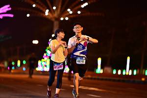 BIB: 40743, 40370
                            <button type="button" onclick="openModal(18123058)" class="btn btn-primary btn-sm float-right btn-popup" data-toggle="modal" data-target=".modal-high-quality">
                        <i class="fas fa-shopping-cart"></i> Add to Cart
                    </button>
                                            <button type="button" onclick="isThisMe(18123058, true)" class="btn btn-success btn-sm float-right btn-popup btn-isme hidden" data-toggle="tooltip" data-placement="bottom" title="นี่คือรูปของคุณใช่ไหม คลิกที่นี่เพื่อเอาเข้าอัลบั้ม">
                        <i class="fas fa-plus"></i> Add to album
                    </button>
                    <button type="button" onclick="isThisMe(18123058, false)" class="btn btn-warning btn-sm float-right btn-popup btn-isnotme hidden">
                        <i class="fas fa-ban"></i> Remove from album
                    </button>