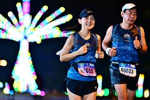 BIB: 055, 40633
                            <button type="button" onclick="openModal(18121693)" class="btn btn-primary btn-sm float-right btn-popup" data-toggle="modal" data-target=".modal-high-quality">
                        <i class="fas fa-shopping-cart"></i> Add to Cart
                    </button>
                                            <button type="button" onclick="isThisMe(18121693, true)" class="btn btn-success btn-sm float-right btn-popup btn-isme hidden" data-toggle="tooltip" data-placement="bottom" title="นี่คือรูปของคุณใช่ไหม คลิกที่นี่เพื่อเอาเข้าอัลบั้ม">
                        <i class="fas fa-plus"></i> Add to album
                    </button>
                    <button type="button" onclick="isThisMe(18121693, false)" class="btn btn-warning btn-sm float-right btn-popup btn-isnotme hidden">
                        <i class="fas fa-ban"></i> Remove from album
                    </button>