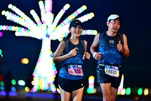 BIB: 40633, 055
                            <button type="button" onclick="openModal(18121686)" class="btn btn-primary btn-sm float-right btn-popup" data-toggle="modal" data-target=".modal-high-quality">
                        <i class="fas fa-shopping-cart"></i> Add to Cart
                    </button>
                                            <button type="button" onclick="isThisMe(18121686, true)" class="btn btn-success btn-sm float-right btn-popup btn-isme hidden" data-toggle="tooltip" data-placement="bottom" title="นี่คือรูปของคุณใช่ไหม คลิกที่นี่เพื่อเอาเข้าอัลบั้ม">
                        <i class="fas fa-plus"></i> Add to album
                    </button>
                    <button type="button" onclick="isThisMe(18121686, false)" class="btn btn-warning btn-sm float-right btn-popup btn-isnotme hidden">
                        <i class="fas fa-ban"></i> Remove from album
                    </button>