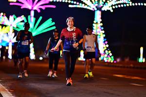 BIB: 41662
                            <button type="button" onclick="openModal(18124190)" class="btn btn-primary btn-sm float-right btn-popup" data-toggle="modal" data-target=".modal-high-quality">
                        <i class="fas fa-shopping-cart"></i> Add to Cart
                    </button>
                                            <button type="button" onclick="isThisMe(18124190, true)" class="btn btn-success btn-sm float-right btn-popup btn-isme hidden" data-toggle="tooltip" data-placement="bottom" title="นี่คือรูปของคุณใช่ไหม คลิกที่นี่เพื่อเอาเข้าอัลบั้ม">
                        <i class="fas fa-plus"></i> Add to album
                    </button>
                    <button type="button" onclick="isThisMe(18124190, false)" class="btn btn-warning btn-sm float-right btn-popup btn-isnotme hidden">
                        <i class="fas fa-ban"></i> Remove from album
                    </button>