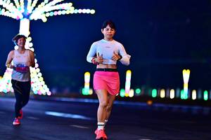 BIB: 
                            <button type="button" onclick="openModal(18123669)" class="btn btn-primary btn-sm float-right btn-popup" data-toggle="modal" data-target=".modal-high-quality">
                        <i class="fas fa-shopping-cart"></i> Add to Cart
                    </button>
                                            <button type="button" onclick="isThisMe(18123669, true)" class="btn btn-success btn-sm float-right btn-popup btn-isme hidden" data-toggle="tooltip" data-placement="bottom" title="นี่คือรูปของคุณใช่ไหม คลิกที่นี่เพื่อเอาเข้าอัลบั้ม">
                        <i class="fas fa-plus"></i> Add to album
                    </button>
                    <button type="button" onclick="isThisMe(18123669, false)" class="btn btn-warning btn-sm float-right btn-popup btn-isnotme hidden">
                        <i class="fas fa-ban"></i> Remove from album
                    </button>