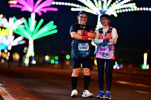 BIB: 42882, 44501
                            <button type="button" onclick="openModal(18122114)" class="btn btn-primary btn-sm float-right btn-popup" data-toggle="modal" data-target=".modal-high-quality">
                        <i class="fas fa-shopping-cart"></i> Add to Cart
                    </button>
                                            <button type="button" onclick="isThisMe(18122114, true)" class="btn btn-success btn-sm float-right btn-popup btn-isme hidden" data-toggle="tooltip" data-placement="bottom" title="นี่คือรูปของคุณใช่ไหม คลิกที่นี่เพื่อเอาเข้าอัลบั้ม">
                        <i class="fas fa-plus"></i> Add to album
                    </button>
                    <button type="button" onclick="isThisMe(18122114, false)" class="btn btn-warning btn-sm float-right btn-popup btn-isnotme hidden">
                        <i class="fas fa-ban"></i> Remove from album
                    </button>