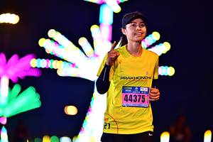 BIB: 44375
                            <button type="button" onclick="openModal(18122468)" class="btn btn-primary btn-sm float-right btn-popup" data-toggle="modal" data-target=".modal-high-quality">
                        <i class="fas fa-shopping-cart"></i> Add to Cart
                    </button>
                                            <button type="button" onclick="isThisMe(18122468, true)" class="btn btn-success btn-sm float-right btn-popup btn-isme hidden" data-toggle="tooltip" data-placement="bottom" title="นี่คือรูปของคุณใช่ไหม คลิกที่นี่เพื่อเอาเข้าอัลบั้ม">
                        <i class="fas fa-plus"></i> Add to album
                    </button>
                    <button type="button" onclick="isThisMe(18122468, false)" class="btn btn-warning btn-sm float-right btn-popup btn-isnotme hidden">
                        <i class="fas fa-ban"></i> Remove from album
                    </button>