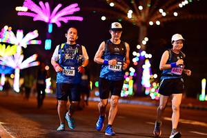 BIB: 4798, 4452, 42730
                            <button type="button" onclick="openModal(18120573)" class="btn btn-primary btn-sm float-right btn-popup" data-toggle="modal" data-target=".modal-high-quality">
                        <i class="fas fa-shopping-cart"></i> Add to Cart
                    </button>
                                            <button type="button" onclick="isThisMe(18120573, true)" class="btn btn-success btn-sm float-right btn-popup btn-isme hidden" data-toggle="tooltip" data-placement="bottom" title="นี่คือรูปของคุณใช่ไหม คลิกที่นี่เพื่อเอาเข้าอัลบั้ม">
                        <i class="fas fa-plus"></i> Add to album
                    </button>
                    <button type="button" onclick="isThisMe(18120573, false)" class="btn btn-warning btn-sm float-right btn-popup btn-isnotme hidden">
                        <i class="fas fa-ban"></i> Remove from album
                    </button>