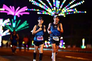 BIB: 44055, 43633
                            <button type="button" onclick="openModal(18121662)" class="btn btn-primary btn-sm float-right btn-popup" data-toggle="modal" data-target=".modal-high-quality">
                        <i class="fas fa-shopping-cart"></i> Add to Cart
                    </button>
                                            <button type="button" onclick="isThisMe(18121662, true)" class="btn btn-success btn-sm float-right btn-popup btn-isme hidden" data-toggle="tooltip" data-placement="bottom" title="นี่คือรูปของคุณใช่ไหม คลิกที่นี่เพื่อเอาเข้าอัลบั้ม">
                        <i class="fas fa-plus"></i> Add to album
                    </button>
                    <button type="button" onclick="isThisMe(18121662, false)" class="btn btn-warning btn-sm float-right btn-popup btn-isnotme hidden">
                        <i class="fas fa-ban"></i> Remove from album
                    </button>