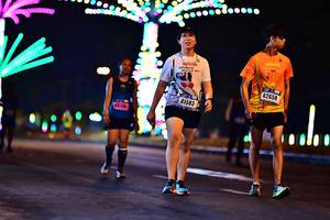 BIB: 42658, 41583
                            <button type="button" onclick="openModal(18122633)" class="btn btn-primary btn-sm float-right btn-popup" data-toggle="modal" data-target=".modal-high-quality">
                        <i class="fas fa-shopping-cart"></i> Add to Cart
                    </button>
                                            <button type="button" onclick="isThisMe(18122633, true)" class="btn btn-success btn-sm float-right btn-popup btn-isme hidden" data-toggle="tooltip" data-placement="bottom" title="นี่คือรูปของคุณใช่ไหม คลิกที่นี่เพื่อเอาเข้าอัลบั้ม">
                        <i class="fas fa-plus"></i> Add to album
                    </button>
                    <button type="button" onclick="isThisMe(18122633, false)" class="btn btn-warning btn-sm float-right btn-popup btn-isnotme hidden">
                        <i class="fas fa-ban"></i> Remove from album
                    </button>