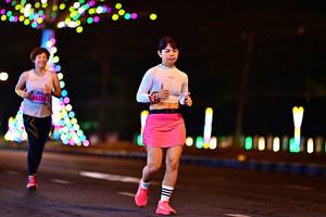 BIB: 
                            <button type="button" onclick="openModal(18123666)" class="btn btn-primary btn-sm float-right btn-popup" data-toggle="modal" data-target=".modal-high-quality">
                        <i class="fas fa-shopping-cart"></i> Add to Cart
                    </button>
                                            <button type="button" onclick="isThisMe(18123666, true)" class="btn btn-success btn-sm float-right btn-popup btn-isme hidden" data-toggle="tooltip" data-placement="bottom" title="นี่คือรูปของคุณใช่ไหม คลิกที่นี่เพื่อเอาเข้าอัลบั้ม">
                        <i class="fas fa-plus"></i> Add to album
                    </button>
                    <button type="button" onclick="isThisMe(18123666, false)" class="btn btn-warning btn-sm float-right btn-popup btn-isnotme hidden">
                        <i class="fas fa-ban"></i> Remove from album
                    </button>