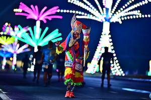 BIB: 42818
                            <button type="button" onclick="openModal(18124268)" class="btn btn-primary btn-sm float-right btn-popup" data-toggle="modal" data-target=".modal-high-quality">
                        <i class="fas fa-shopping-cart"></i> Add to Cart
                    </button>
                                            <button type="button" onclick="isThisMe(18124268, true)" class="btn btn-success btn-sm float-right btn-popup btn-isme hidden" data-toggle="tooltip" data-placement="bottom" title="นี่คือรูปของคุณใช่ไหม คลิกที่นี่เพื่อเอาเข้าอัลบั้ม">
                        <i class="fas fa-plus"></i> Add to album
                    </button>
                    <button type="button" onclick="isThisMe(18124268, false)" class="btn btn-warning btn-sm float-right btn-popup btn-isnotme hidden">
                        <i class="fas fa-ban"></i> Remove from album
                    </button>