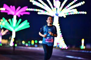 BIB: 44101
                            <button type="button" onclick="openModal(18120954)" class="btn btn-primary btn-sm float-right btn-popup" data-toggle="modal" data-target=".modal-high-quality">
                        <i class="fas fa-shopping-cart"></i> Add to Cart
                    </button>
                                            <button type="button" onclick="isThisMe(18120954, true)" class="btn btn-success btn-sm float-right btn-popup btn-isme hidden" data-toggle="tooltip" data-placement="bottom" title="นี่คือรูปของคุณใช่ไหม คลิกที่นี่เพื่อเอาเข้าอัลบั้ม">
                        <i class="fas fa-plus"></i> Add to album
                    </button>
                    <button type="button" onclick="isThisMe(18120954, false)" class="btn btn-warning btn-sm float-right btn-popup btn-isnotme hidden">
                        <i class="fas fa-ban"></i> Remove from album
                    </button>