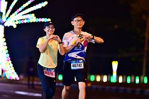 BIB: 40743, 44370
                            <button type="button" onclick="openModal(18123079)" class="btn btn-primary btn-sm float-right btn-popup" data-toggle="modal" data-target=".modal-high-quality">
                        <i class="fas fa-shopping-cart"></i> Add to Cart
                    </button>
                                            <button type="button" onclick="isThisMe(18123079, true)" class="btn btn-success btn-sm float-right btn-popup btn-isme hidden" data-toggle="tooltip" data-placement="bottom" title="นี่คือรูปของคุณใช่ไหม คลิกที่นี่เพื่อเอาเข้าอัลบั้ม">
                        <i class="fas fa-plus"></i> Add to album
                    </button>
                    <button type="button" onclick="isThisMe(18123079, false)" class="btn btn-warning btn-sm float-right btn-popup btn-isnotme hidden">
                        <i class="fas fa-ban"></i> Remove from album
                    </button>