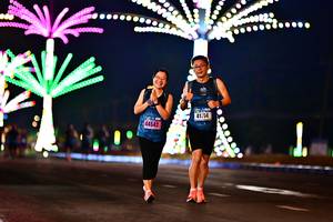 BIB: 41194, 44542
                            <button type="button" onclick="openModal(18120700)" class="btn btn-primary btn-sm float-right btn-popup" data-toggle="modal" data-target=".modal-high-quality">
                        <i class="fas fa-shopping-cart"></i> Add to Cart
                    </button>
                                            <button type="button" onclick="isThisMe(18120700, true)" class="btn btn-success btn-sm float-right btn-popup btn-isme hidden" data-toggle="tooltip" data-placement="bottom" title="นี่คือรูปของคุณใช่ไหม คลิกที่นี่เพื่อเอาเข้าอัลบั้ม">
                        <i class="fas fa-plus"></i> Add to album
                    </button>
                    <button type="button" onclick="isThisMe(18120700, false)" class="btn btn-warning btn-sm float-right btn-popup btn-isnotme hidden">
                        <i class="fas fa-ban"></i> Remove from album
                    </button>