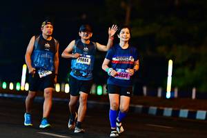 BIB: 00884, 43154, 4038
                            <button type="button" onclick="openModal(18122158)" class="btn btn-primary btn-sm float-right btn-popup" data-toggle="modal" data-target=".modal-high-quality">
                        <i class="fas fa-shopping-cart"></i> Add to Cart
                    </button>
                                            <button type="button" onclick="isThisMe(18122158, true)" class="btn btn-success btn-sm float-right btn-popup btn-isme hidden" data-toggle="tooltip" data-placement="bottom" title="นี่คือรูปของคุณใช่ไหม คลิกที่นี่เพื่อเอาเข้าอัลบั้ม">
                        <i class="fas fa-plus"></i> Add to album
                    </button>
                    <button type="button" onclick="isThisMe(18122158, false)" class="btn btn-warning btn-sm float-right btn-popup btn-isnotme hidden">
                        <i class="fas fa-ban"></i> Remove from album
                    </button>