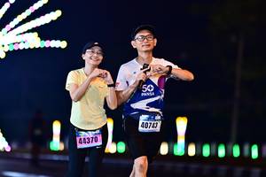 BIB: 40743, 44370
                            <button type="button" onclick="openModal(17347872)" class="btn btn-primary btn-sm float-right btn-popup" data-toggle="modal" data-target=".modal-high-quality">
                        <i class="fas fa-shopping-cart"></i> Add to Cart
                    </button>
                                            <button type="button" onclick="isThisMe(17347872, true)" class="btn btn-success btn-sm float-right btn-popup btn-isme hidden" data-toggle="tooltip" data-placement="bottom" title="นี่คือรูปของคุณใช่ไหม คลิกที่นี่เพื่อเอาเข้าอัลบั้ม">
                        <i class="fas fa-plus"></i> Add to album
                    </button>
                    <button type="button" onclick="isThisMe(17347872, false)" class="btn btn-warning btn-sm float-right btn-popup btn-isnotme hidden">
                        <i class="fas fa-ban"></i> Remove from album
                    </button>