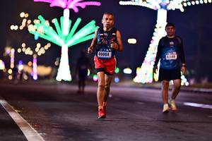 BIB: 40004, 4268
                            <button type="button" onclick="openModal(17382377)" class="btn btn-primary btn-sm float-right btn-popup" data-toggle="modal" data-target=".modal-high-quality">
                        <i class="fas fa-shopping-cart"></i> Add to Cart
                    </button>
                                            <button type="button" onclick="isThisMe(17382377, true)" class="btn btn-success btn-sm float-right btn-popup btn-isme hidden" data-toggle="tooltip" data-placement="bottom" title="นี่คือรูปของคุณใช่ไหม คลิกที่นี่เพื่อเอาเข้าอัลบั้ม">
                        <i class="fas fa-plus"></i> Add to album
                    </button>
                    <button type="button" onclick="isThisMe(17382377, false)" class="btn btn-warning btn-sm float-right btn-popup btn-isnotme hidden">
                        <i class="fas fa-ban"></i> Remove from album
                    </button>