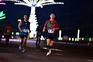 BIB: 4041, 43029
                            <button type="button" onclick="openModal(17282756)" class="btn btn-primary btn-sm float-right btn-popup" data-toggle="modal" data-target=".modal-high-quality">
                        <i class="fas fa-shopping-cart"></i> Add to Cart
                    </button>
                                            <button type="button" onclick="isThisMe(17282756, true)" class="btn btn-success btn-sm float-right btn-popup btn-isme hidden" data-toggle="tooltip" data-placement="bottom" title="นี่คือรูปของคุณใช่ไหม คลิกที่นี่เพื่อเอาเข้าอัลบั้ม">
                        <i class="fas fa-plus"></i> Add to album
                    </button>
                    <button type="button" onclick="isThisMe(17282756, false)" class="btn btn-warning btn-sm float-right btn-popup btn-isnotme hidden">
                        <i class="fas fa-ban"></i> Remove from album
                    </button>