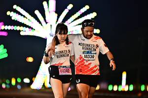 BIB: 0336, 44342
                            <button type="button" onclick="openModal(17378578)" class="btn btn-primary btn-sm float-right btn-popup" data-toggle="modal" data-target=".modal-high-quality">
                        <i class="fas fa-shopping-cart"></i> Add to Cart
                    </button>
                                            <button type="button" onclick="isThisMe(17378578, true)" class="btn btn-success btn-sm float-right btn-popup btn-isme hidden" data-toggle="tooltip" data-placement="bottom" title="นี่คือรูปของคุณใช่ไหม คลิกที่นี่เพื่อเอาเข้าอัลบั้ม">
                        <i class="fas fa-plus"></i> Add to album
                    </button>
                    <button type="button" onclick="isThisMe(17378578, false)" class="btn btn-warning btn-sm float-right btn-popup btn-isnotme hidden">
                        <i class="fas fa-ban"></i> Remove from album
                    </button>