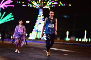 BIB: 42475
                            <button type="button" onclick="openModal(17185322)" class="btn btn-primary btn-sm float-right btn-popup" data-toggle="modal" data-target=".modal-high-quality">
                        <i class="fas fa-shopping-cart"></i> Add to Cart
                    </button>
                                            <button type="button" onclick="isThisMe(17185322, true)" class="btn btn-success btn-sm float-right btn-popup btn-isme hidden" data-toggle="tooltip" data-placement="bottom" title="นี่คือรูปของคุณใช่ไหม คลิกที่นี่เพื่อเอาเข้าอัลบั้ม">
                        <i class="fas fa-plus"></i> Add to album
                    </button>
                    <button type="button" onclick="isThisMe(17185322, false)" class="btn btn-warning btn-sm float-right btn-popup btn-isnotme hidden">
                        <i class="fas fa-ban"></i> Remove from album
                    </button>