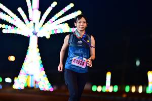 BIB: 44225
                            <button type="button" onclick="openModal(17342807)" class="btn btn-primary btn-sm float-right btn-popup" data-toggle="modal" data-target=".modal-high-quality">
                        <i class="fas fa-shopping-cart"></i> Add to Cart
                    </button>
                                            <button type="button" onclick="isThisMe(17342807, true)" class="btn btn-success btn-sm float-right btn-popup btn-isme hidden" data-toggle="tooltip" data-placement="bottom" title="นี่คือรูปของคุณใช่ไหม คลิกที่นี่เพื่อเอาเข้าอัลบั้ม">
                        <i class="fas fa-plus"></i> Add to album
                    </button>
                    <button type="button" onclick="isThisMe(17342807, false)" class="btn btn-warning btn-sm float-right btn-popup btn-isnotme hidden">
                        <i class="fas fa-ban"></i> Remove from album
                    </button>