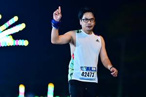 BIB: 42473
                            <button type="button" onclick="openModal(17387006)" class="btn btn-primary btn-sm float-right btn-popup" data-toggle="modal" data-target=".modal-high-quality">
                        <i class="fas fa-shopping-cart"></i> Add to Cart
                    </button>
                                            <button type="button" onclick="isThisMe(17387006, true)" class="btn btn-success btn-sm float-right btn-popup btn-isme hidden" data-toggle="tooltip" data-placement="bottom" title="นี่คือรูปของคุณใช่ไหม คลิกที่นี่เพื่อเอาเข้าอัลบั้ม">
                        <i class="fas fa-plus"></i> Add to album
                    </button>
                    <button type="button" onclick="isThisMe(17387006, false)" class="btn btn-warning btn-sm float-right btn-popup btn-isnotme hidden">
                        <i class="fas fa-ban"></i> Remove from album
                    </button>