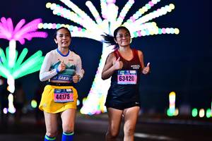 BIB: 63420, 44175
                            <button type="button" onclick="openModal(17385915)" class="btn btn-primary btn-sm float-right btn-popup" data-toggle="modal" data-target=".modal-high-quality">
                        <i class="fas fa-shopping-cart"></i> Add to Cart
                    </button>
                                            <button type="button" onclick="isThisMe(17385915, true)" class="btn btn-success btn-sm float-right btn-popup btn-isme hidden" data-toggle="tooltip" data-placement="bottom" title="นี่คือรูปของคุณใช่ไหม คลิกที่นี่เพื่อเอาเข้าอัลบั้ม">
                        <i class="fas fa-plus"></i> Add to album
                    </button>
                    <button type="button" onclick="isThisMe(17385915, false)" class="btn btn-warning btn-sm float-right btn-popup btn-isnotme hidden">
                        <i class="fas fa-ban"></i> Remove from album
                    </button>