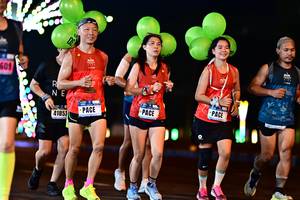 BIB: 609, 41853
                            <button type="button" onclick="openModal(17238257)" class="btn btn-primary btn-sm float-right btn-popup" data-toggle="modal" data-target=".modal-high-quality">
                        <i class="fas fa-shopping-cart"></i> Add to Cart
                    </button>
                                            <button type="button" onclick="isThisMe(17238257, true)" class="btn btn-success btn-sm float-right btn-popup btn-isme hidden" data-toggle="tooltip" data-placement="bottom" title="นี่คือรูปของคุณใช่ไหม คลิกที่นี่เพื่อเอาเข้าอัลบั้ม">
                        <i class="fas fa-plus"></i> Add to album
                    </button>
                    <button type="button" onclick="isThisMe(17238257, false)" class="btn btn-warning btn-sm float-right btn-popup btn-isnotme hidden">
                        <i class="fas fa-ban"></i> Remove from album
                    </button>