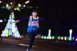 BIB: 657
                            <button type="button" onclick="openModal(17353121)" class="btn btn-primary btn-sm float-right btn-popup" data-toggle="modal" data-target=".modal-high-quality">
                        <i class="fas fa-shopping-cart"></i> Add to Cart
                    </button>
                                            <button type="button" onclick="isThisMe(17353121, true)" class="btn btn-success btn-sm float-right btn-popup btn-isme hidden" data-toggle="tooltip" data-placement="bottom" title="นี่คือรูปของคุณใช่ไหม คลิกที่นี่เพื่อเอาเข้าอัลบั้ม">
                        <i class="fas fa-plus"></i> Add to album
                    </button>
                    <button type="button" onclick="isThisMe(17353121, false)" class="btn btn-warning btn-sm float-right btn-popup btn-isnotme hidden">
                        <i class="fas fa-ban"></i> Remove from album
                    </button>