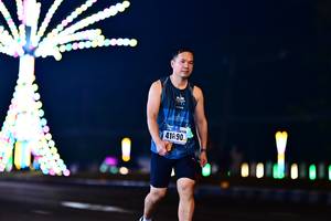 BIB: 41890
                            <button type="button" onclick="openModal(17374118)" class="btn btn-primary btn-sm float-right btn-popup" data-toggle="modal" data-target=".modal-high-quality">
                        <i class="fas fa-shopping-cart"></i> Add to Cart
                    </button>
                                            <button type="button" onclick="isThisMe(17374118, true)" class="btn btn-success btn-sm float-right btn-popup btn-isme hidden" data-toggle="tooltip" data-placement="bottom" title="นี่คือรูปของคุณใช่ไหม คลิกที่นี่เพื่อเอาเข้าอัลบั้ม">
                        <i class="fas fa-plus"></i> Add to album
                    </button>
                    <button type="button" onclick="isThisMe(17374118, false)" class="btn btn-warning btn-sm float-right btn-popup btn-isnotme hidden">
                        <i class="fas fa-ban"></i> Remove from album
                    </button>