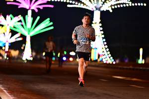 BIB: 41025
                            <button type="button" onclick="openModal(17316319)" class="btn btn-primary btn-sm float-right btn-popup" data-toggle="modal" data-target=".modal-high-quality">
                        <i class="fas fa-shopping-cart"></i> Add to Cart
                    </button>
                                            <button type="button" onclick="isThisMe(17316319, true)" class="btn btn-success btn-sm float-right btn-popup btn-isme hidden" data-toggle="tooltip" data-placement="bottom" title="นี่คือรูปของคุณใช่ไหม คลิกที่นี่เพื่อเอาเข้าอัลบั้ม">
                        <i class="fas fa-plus"></i> Add to album
                    </button>
                    <button type="button" onclick="isThisMe(17316319, false)" class="btn btn-warning btn-sm float-right btn-popup btn-isnotme hidden">
                        <i class="fas fa-ban"></i> Remove from album
                    </button>