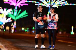 BIB: 427, 4450
                            <button type="button" onclick="openModal(17323249)" class="btn btn-primary btn-sm float-right btn-popup" data-toggle="modal" data-target=".modal-high-quality">
                        <i class="fas fa-shopping-cart"></i> Add to Cart
                    </button>
                                            <button type="button" onclick="isThisMe(17323249, true)" class="btn btn-success btn-sm float-right btn-popup btn-isme hidden" data-toggle="tooltip" data-placement="bottom" title="นี่คือรูปของคุณใช่ไหม คลิกที่นี่เพื่อเอาเข้าอัลบั้ม">
                        <i class="fas fa-plus"></i> Add to album
                    </button>
                    <button type="button" onclick="isThisMe(17323249, false)" class="btn btn-warning btn-sm float-right btn-popup btn-isnotme hidden">
                        <i class="fas fa-ban"></i> Remove from album
                    </button>