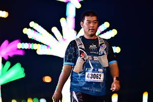 BIB: 202, 43062
                            <button type="button" onclick="openModal(17327045)" class="btn btn-primary btn-sm float-right btn-popup" data-toggle="modal" data-target=".modal-high-quality">
                        <i class="fas fa-shopping-cart"></i> Add to Cart
                    </button>
                                            <button type="button" onclick="isThisMe(17327045, true)" class="btn btn-success btn-sm float-right btn-popup btn-isme hidden" data-toggle="tooltip" data-placement="bottom" title="นี่คือรูปของคุณใช่ไหม คลิกที่นี่เพื่อเอาเข้าอัลบั้ม">
                        <i class="fas fa-plus"></i> Add to album
                    </button>
                    <button type="button" onclick="isThisMe(17327045, false)" class="btn btn-warning btn-sm float-right btn-popup btn-isnotme hidden">
                        <i class="fas fa-ban"></i> Remove from album
                    </button>