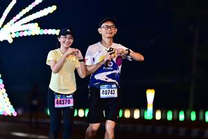 BIB: 40743, 44370
                            <button type="button" onclick="openModal(17347699)" class="btn btn-primary btn-sm float-right btn-popup" data-toggle="modal" data-target=".modal-high-quality">
                        <i class="fas fa-shopping-cart"></i> Add to Cart
                    </button>
                                            <button type="button" onclick="isThisMe(17347699, true)" class="btn btn-success btn-sm float-right btn-popup btn-isme hidden" data-toggle="tooltip" data-placement="bottom" title="นี่คือรูปของคุณใช่ไหม คลิกที่นี่เพื่อเอาเข้าอัลบั้ม">
                        <i class="fas fa-plus"></i> Add to album
                    </button>
                    <button type="button" onclick="isThisMe(17347699, false)" class="btn btn-warning btn-sm float-right btn-popup btn-isnotme hidden">
                        <i class="fas fa-ban"></i> Remove from album
                    </button>