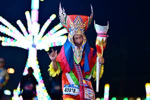 BIB: 42818
                            <button type="button" onclick="openModal(17389492)" class="btn btn-primary btn-sm float-right btn-popup" data-toggle="modal" data-target=".modal-high-quality">
                        <i class="fas fa-shopping-cart"></i> Add to Cart
                    </button>
                                            <button type="button" onclick="isThisMe(17389492, true)" class="btn btn-success btn-sm float-right btn-popup btn-isme hidden" data-toggle="tooltip" data-placement="bottom" title="นี่คือรูปของคุณใช่ไหม คลิกที่นี่เพื่อเอาเข้าอัลบั้ม">
                        <i class="fas fa-plus"></i> Add to album
                    </button>
                    <button type="button" onclick="isThisMe(17389492, false)" class="btn btn-warning btn-sm float-right btn-popup btn-isnotme hidden">
                        <i class="fas fa-ban"></i> Remove from album
                    </button>