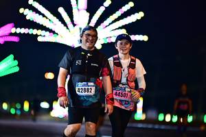 BIB: 42882, 44501
                            <button type="button" onclick="openModal(17323702)" class="btn btn-primary btn-sm float-right btn-popup" data-toggle="modal" data-target=".modal-high-quality">
                        <i class="fas fa-shopping-cart"></i> Add to Cart
                    </button>
                                            <button type="button" onclick="isThisMe(17323702, true)" class="btn btn-success btn-sm float-right btn-popup btn-isme hidden" data-toggle="tooltip" data-placement="bottom" title="นี่คือรูปของคุณใช่ไหม คลิกที่นี่เพื่อเอาเข้าอัลบั้ม">
                        <i class="fas fa-plus"></i> Add to album
                    </button>
                    <button type="button" onclick="isThisMe(17323702, false)" class="btn btn-warning btn-sm float-right btn-popup btn-isnotme hidden">
                        <i class="fas fa-ban"></i> Remove from album
                    </button>