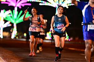 BIB: 44475, 421
                            <button type="button" onclick="openModal(17183903)" class="btn btn-primary btn-sm float-right btn-popup" data-toggle="modal" data-target=".modal-high-quality">
                        <i class="fas fa-shopping-cart"></i> Add to Cart
                    </button>
                                            <button type="button" onclick="isThisMe(17183903, true)" class="btn btn-success btn-sm float-right btn-popup btn-isme hidden" data-toggle="tooltip" data-placement="bottom" title="นี่คือรูปของคุณใช่ไหม คลิกที่นี่เพื่อเอาเข้าอัลบั้ม">
                        <i class="fas fa-plus"></i> Add to album
                    </button>
                    <button type="button" onclick="isThisMe(17183903, false)" class="btn btn-warning btn-sm float-right btn-popup btn-isnotme hidden">
                        <i class="fas fa-ban"></i> Remove from album
                    </button>