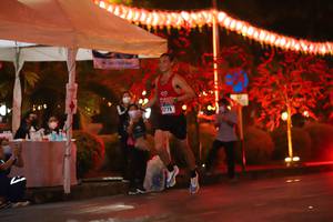 BIB: 1775
                            <button type="button" onclick="openModal(16142717)" class="btn btn-primary btn-sm float-right btn-popup" data-toggle="modal" data-target=".modal-high-quality">
                        <i class="fas fa-shopping-cart"></i> Add to Cart
                    </button>
                                            <button type="button" onclick="isThisMe(16142717, true)" class="btn btn-success btn-sm float-right btn-popup btn-isme hidden" data-toggle="tooltip" data-placement="bottom" title="นี่คือรูปของคุณใช่ไหม คลิกที่นี่เพื่อเอาเข้าอัลบั้ม">
                        <i class="fas fa-plus"></i> Add to album
                    </button>
                    <button type="button" onclick="isThisMe(16142717, false)" class="btn btn-warning btn-sm float-right btn-popup btn-isnotme hidden">
                        <i class="fas fa-ban"></i> Remove from album
                    </button>