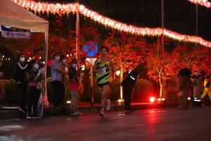 BIB: 
                            <button type="button" onclick="openModal(16142379)" class="btn btn-primary btn-sm float-right btn-popup" data-toggle="modal" data-target=".modal-high-quality">
                        <i class="fas fa-shopping-cart"></i> Add to Cart
                    </button>
                                            <button type="button" onclick="isThisMe(16142379, true)" class="btn btn-success btn-sm float-right btn-popup btn-isme hidden" data-toggle="tooltip" data-placement="bottom" title="นี่คือรูปของคุณใช่ไหม คลิกที่นี่เพื่อเอาเข้าอัลบั้ม">
                        <i class="fas fa-plus"></i> Add to album
                    </button>
                    <button type="button" onclick="isThisMe(16142379, false)" class="btn btn-warning btn-sm float-right btn-popup btn-isnotme hidden">
                        <i class="fas fa-ban"></i> Remove from album
                    </button>